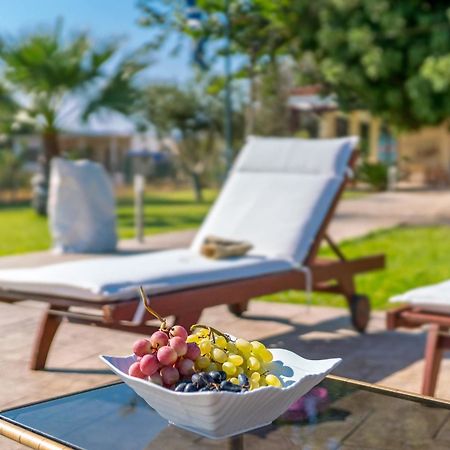 Maria'S Seaside Villa - House With 3 Rooms In Marathon, With Wonderful 외부 사진