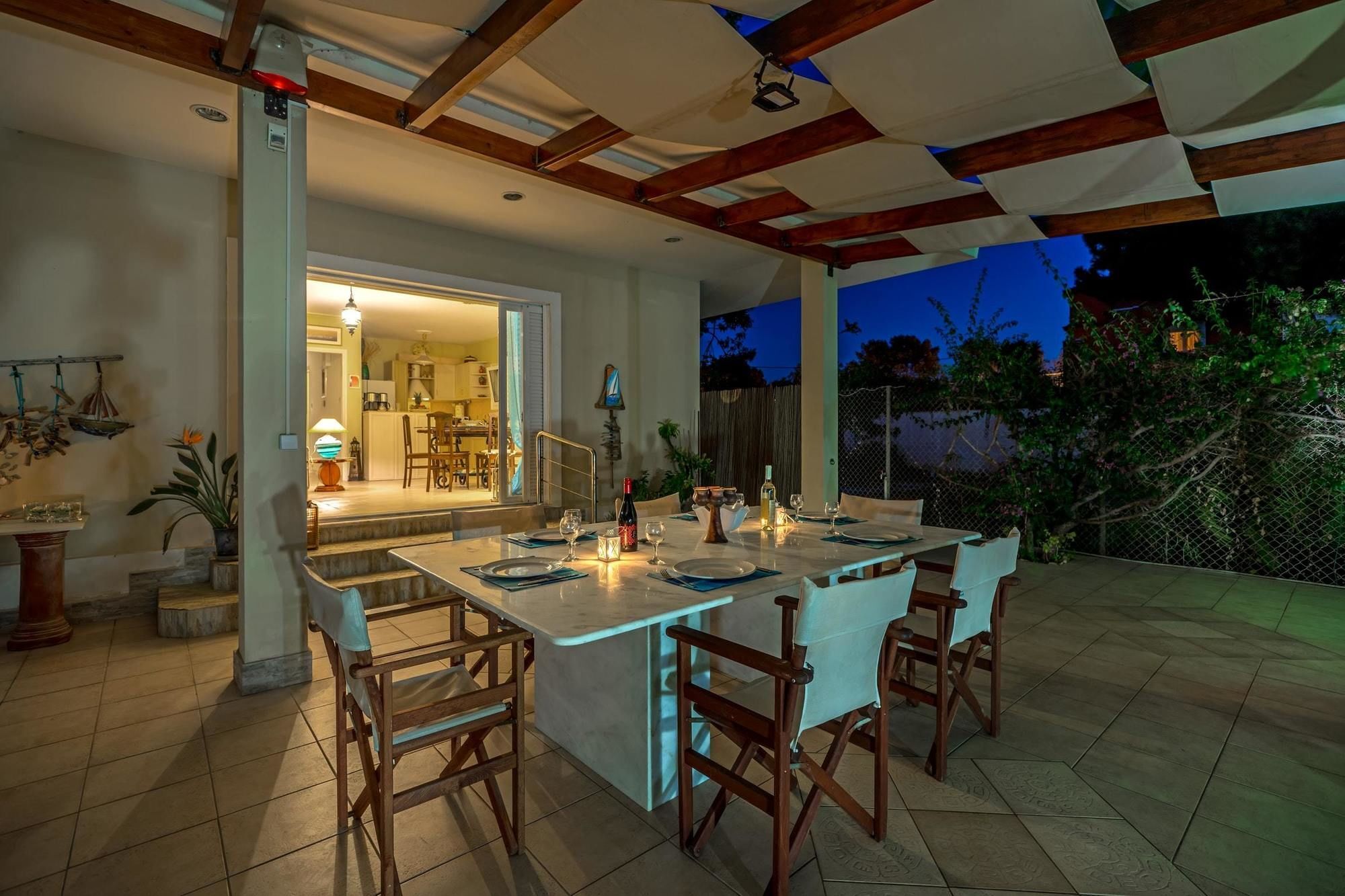 Maria'S Seaside Villa - House With 3 Rooms In Marathon, With Wonderful 외부 사진
