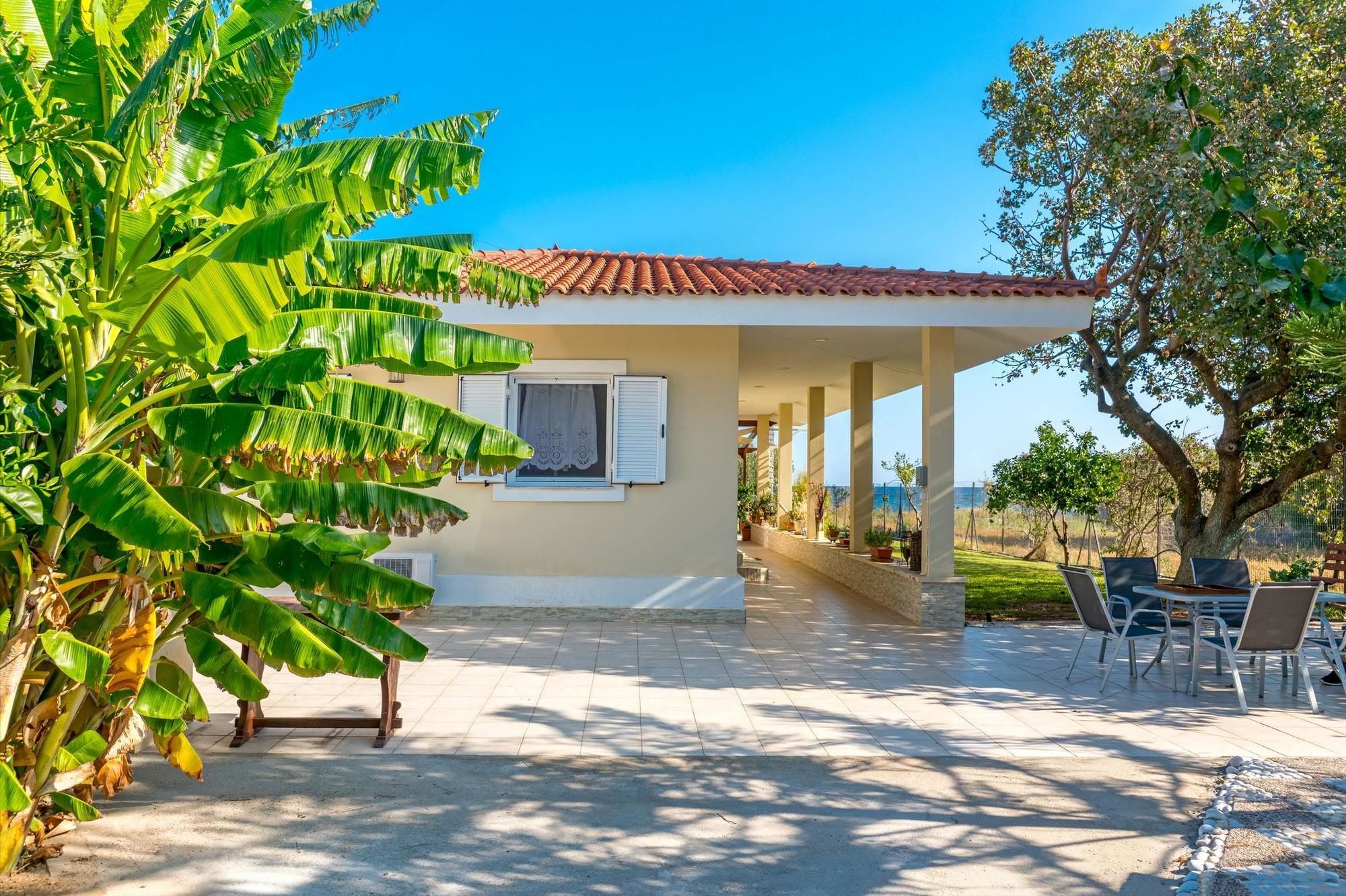 Maria'S Seaside Villa - House With 3 Rooms In Marathon, With Wonderful 외부 사진